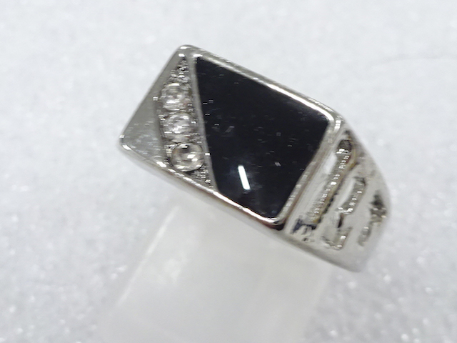 Japanese Kimono / Antique Accessories Metal